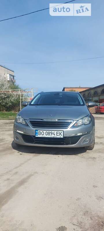 Peugeot 308 2015