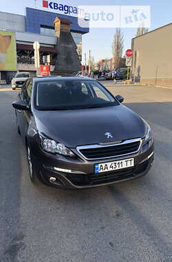 Универсал Peugeot 308 2015 в Киеве