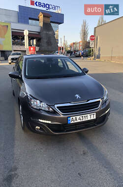 Универсал Peugeot 308 2015 в Киеве