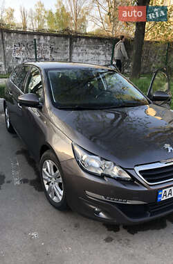 Универсал Peugeot 308 2015 в Киеве