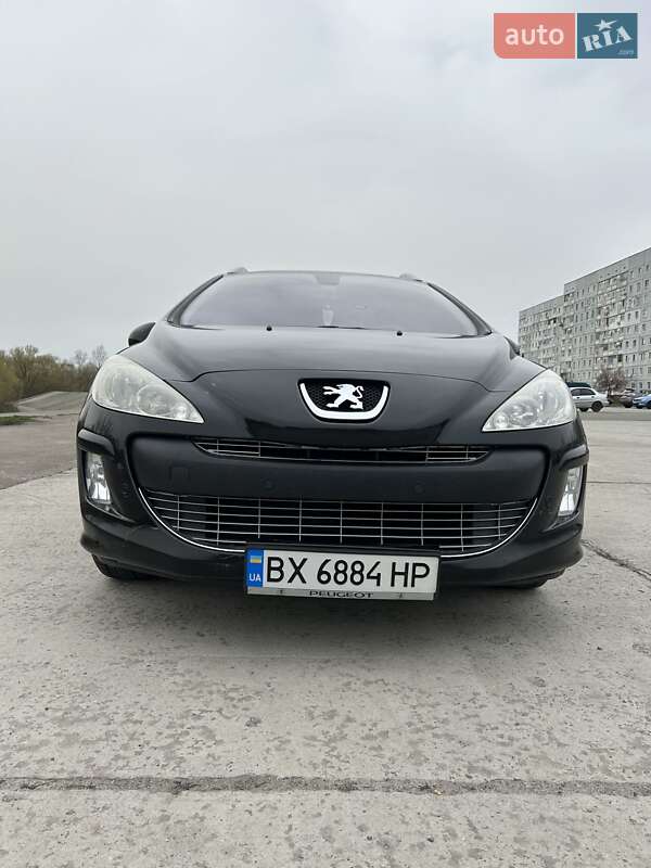 Універсал Peugeot 308 2010 в Нетішині