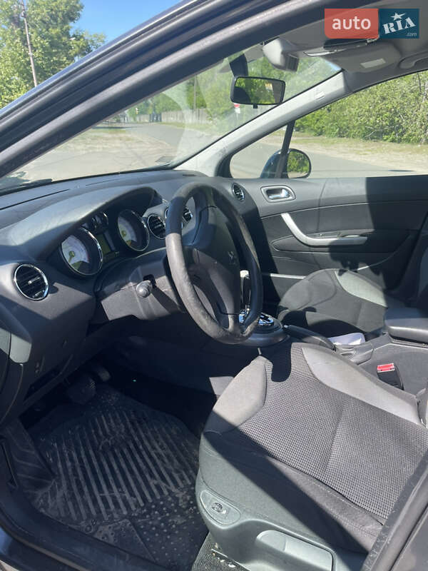 Хетчбек Peugeot 308 2008 в Вишгороді