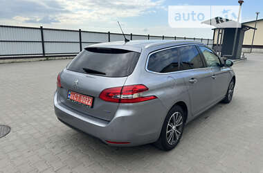 Универсал Peugeot 308 2015 в Луцке