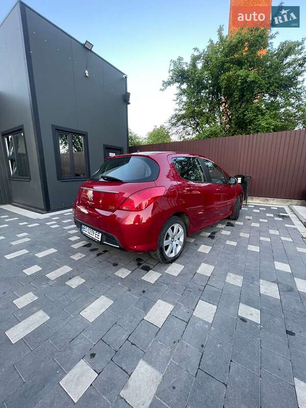 Хетчбек Peugeot 308 2011 в Бучачі