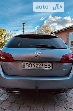 Универсал Peugeot 308 2015 в Тернополе