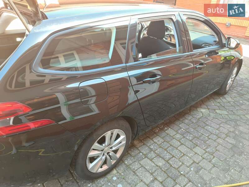 Универсал Peugeot 308 2018 в Луцке