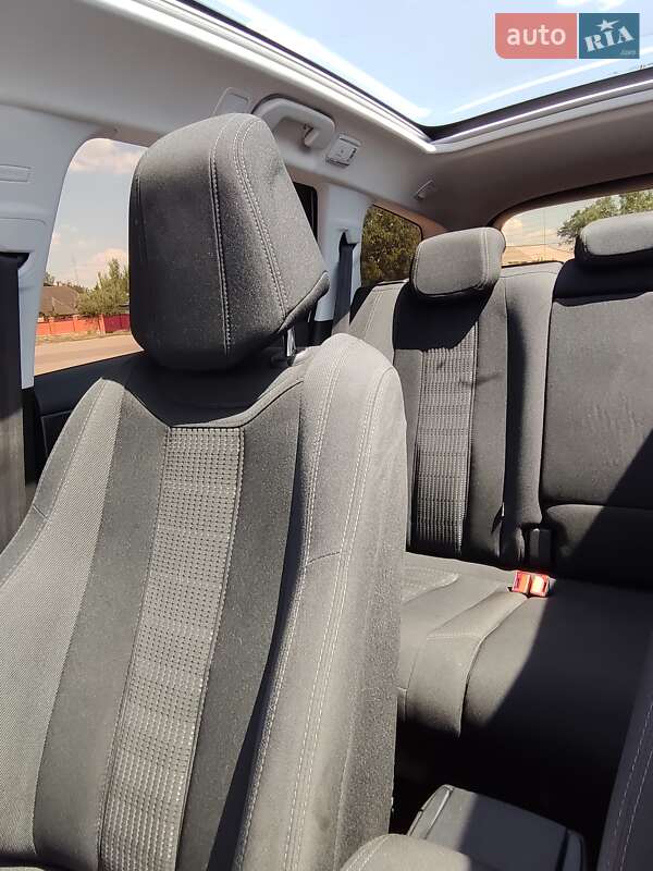 Универсал Peugeot 308 2015 в Доброполье