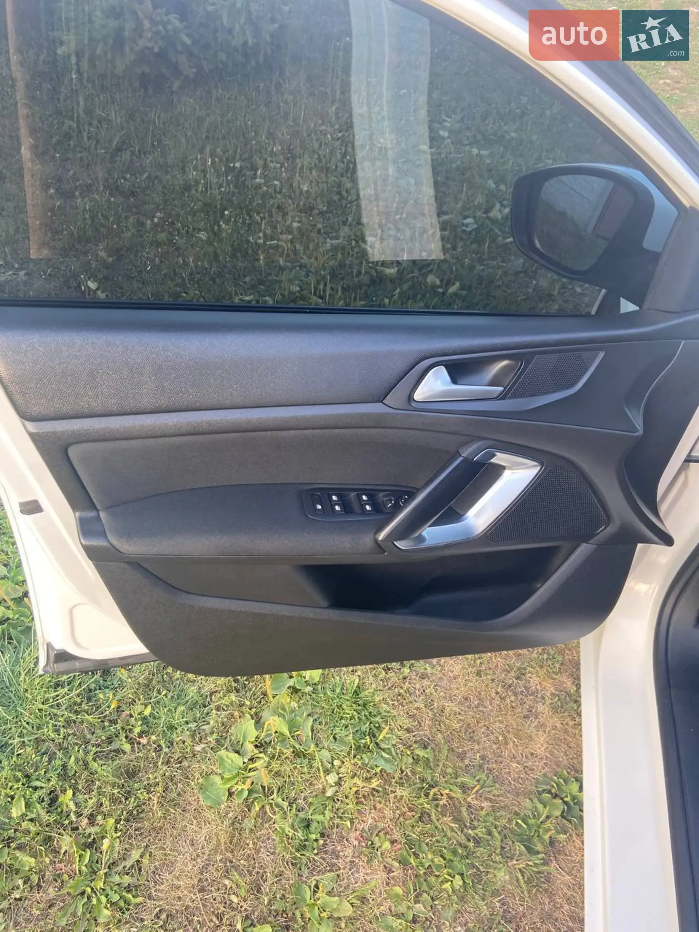 2015 Peugeot 308 - мініатюра 21