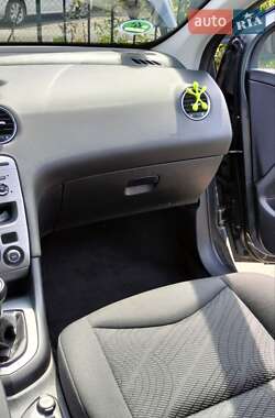 Универсал Peugeot 308 2009 в 