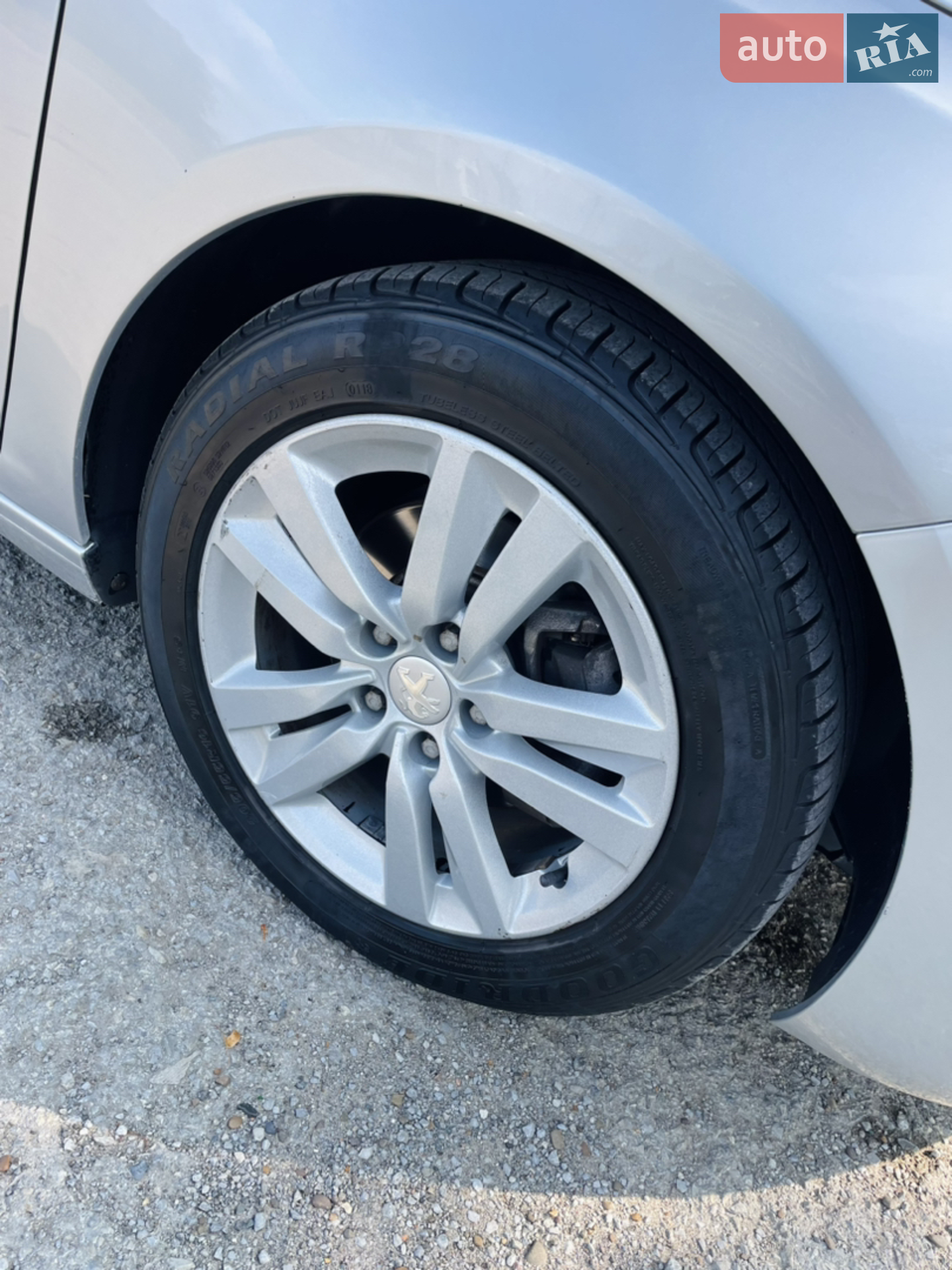 2014 Peugeot 308 - мініатюра 13