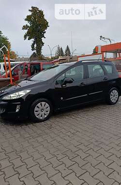 Универсал Peugeot 308 2010 в Черновцах