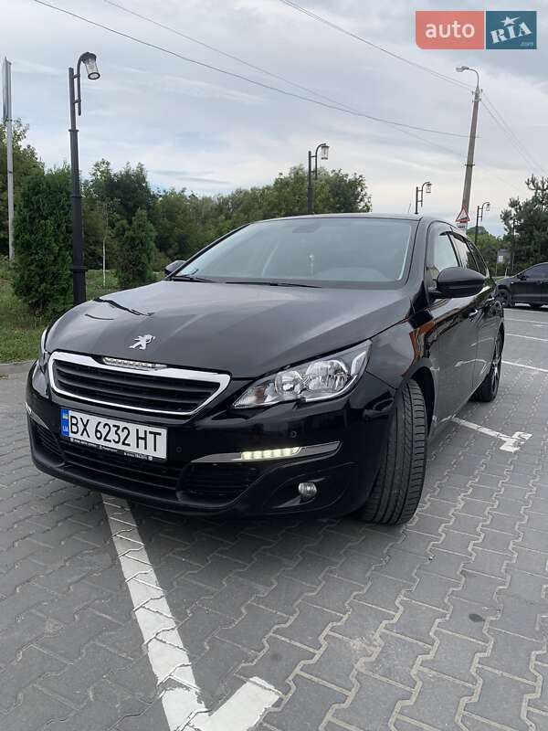 Універсал Peugeot 308 2015 в Хмельницькому