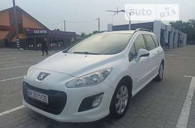 Универсал Peugeot 308 2012 в Ровно