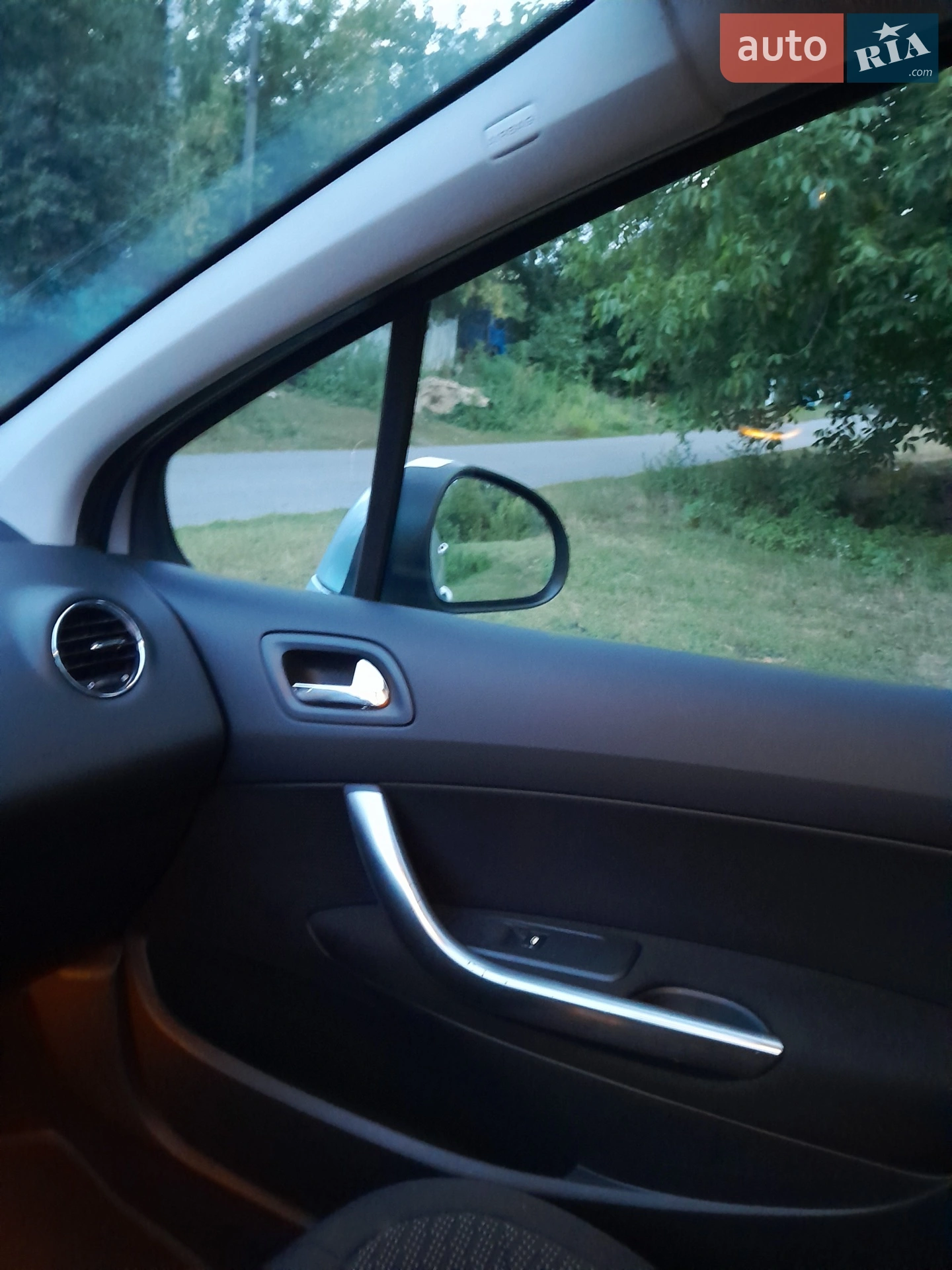 2010 Peugeot 308 - мініатюра 13