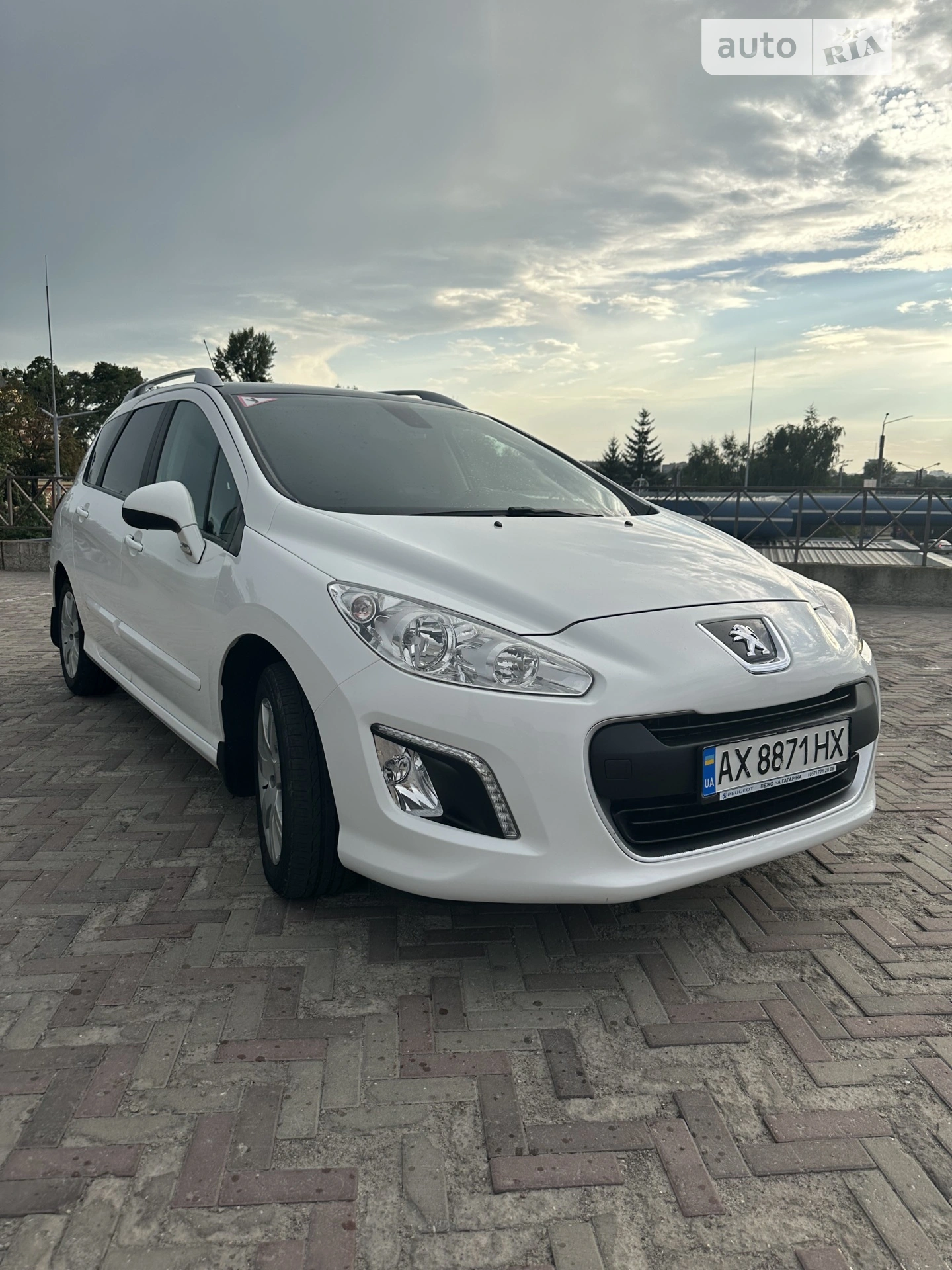 2013 Peugeot 308 - фото 1