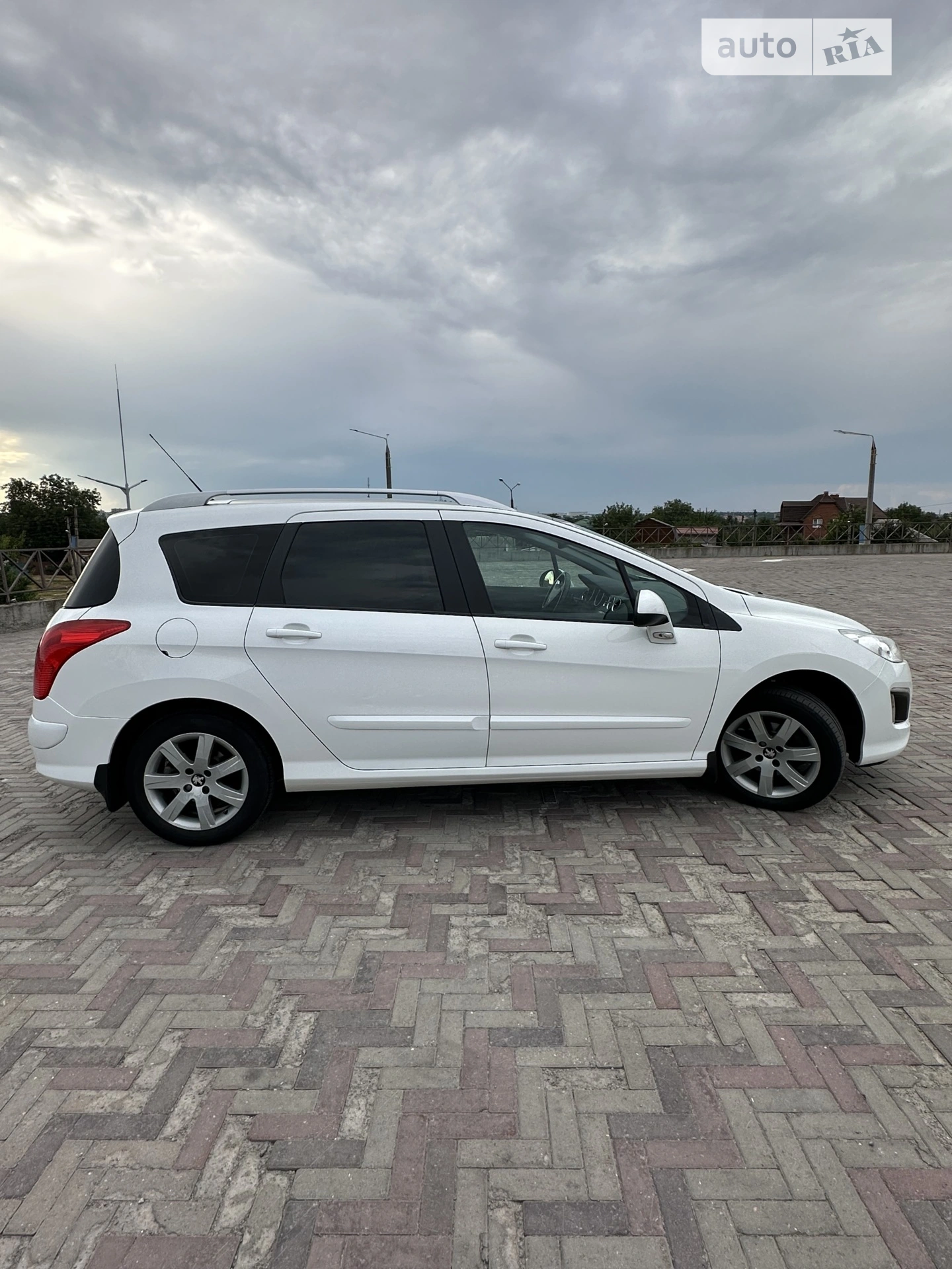 2013 Peugeot 308 - мініатюра 8