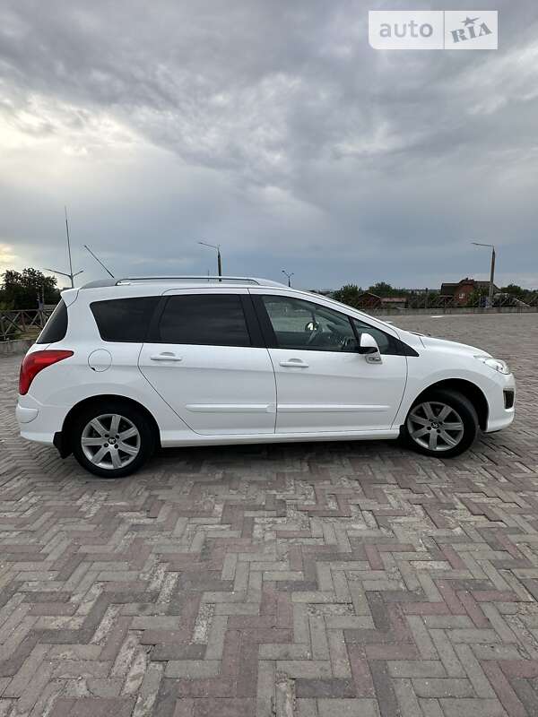 Универсал Peugeot 308 2013 в Харькове