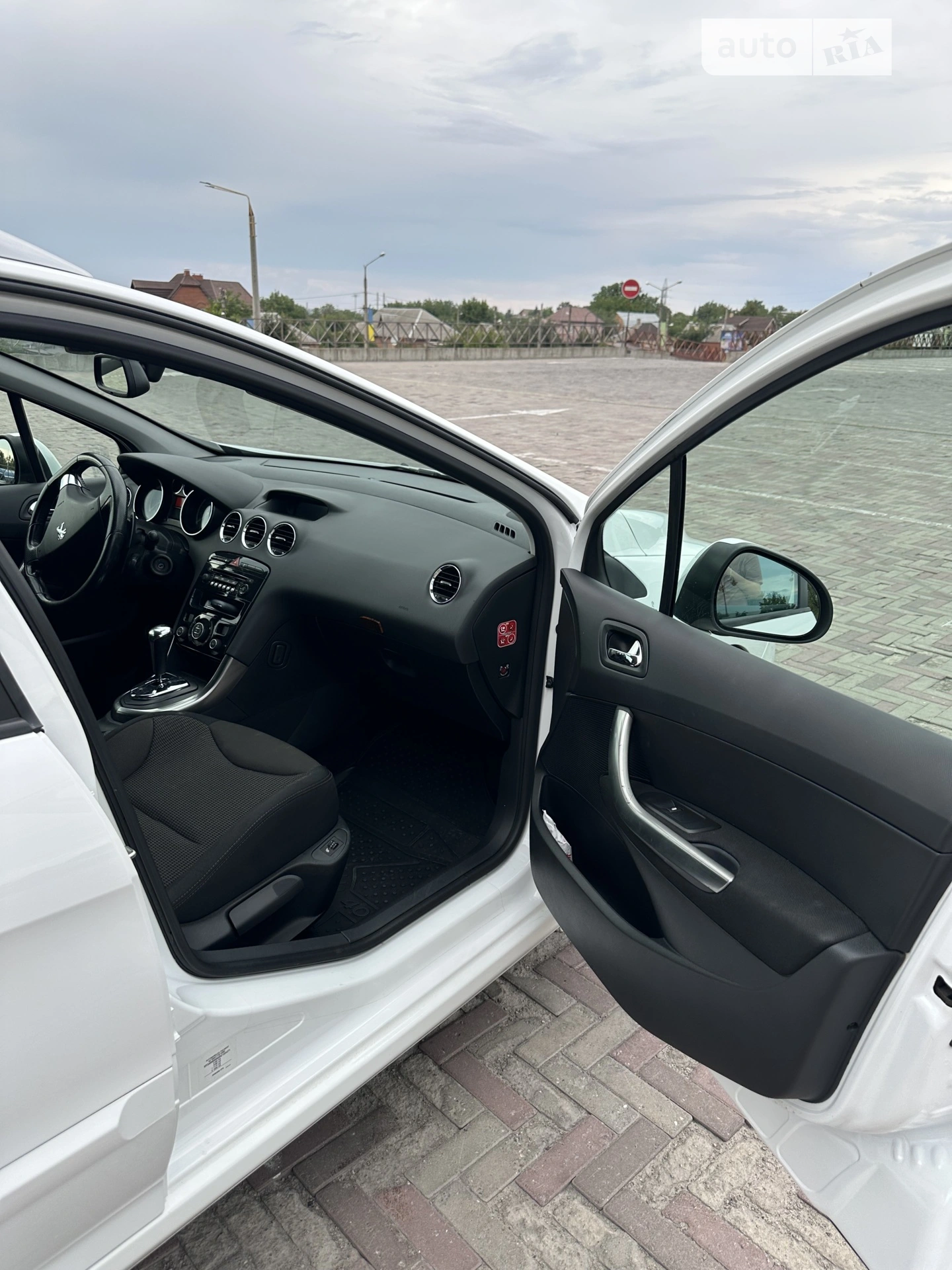 2013 Peugeot 308 - мініатюра 10
