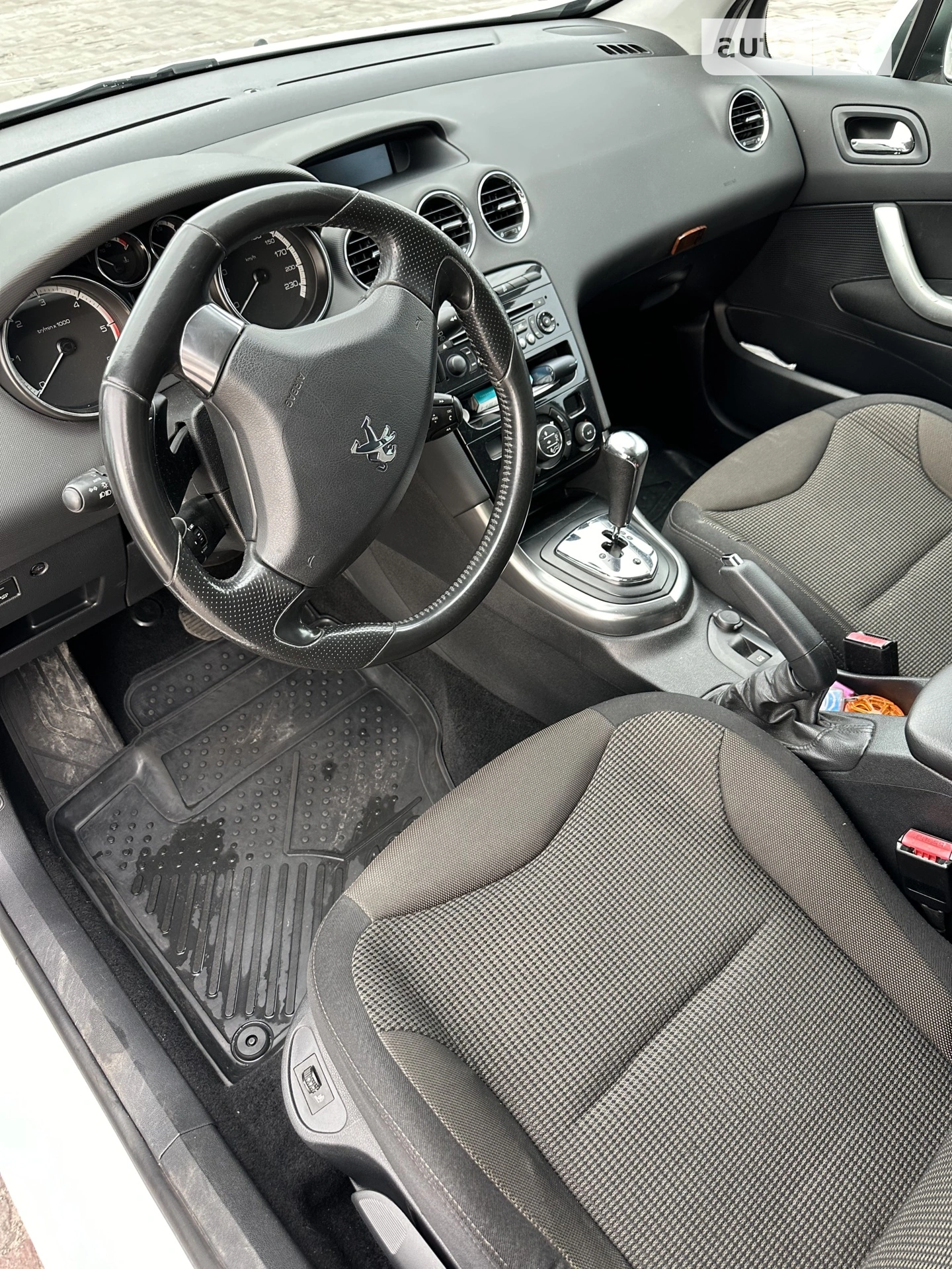 2013 Peugeot 308 - мініатюра 11