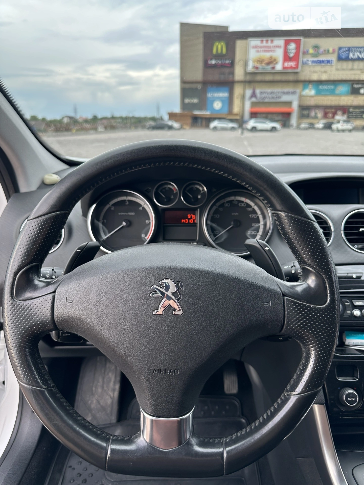 2013 Peugeot 308 - мініатюра 14