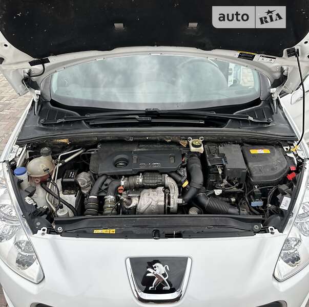 Универсал Peugeot 308 2013 в Харькове