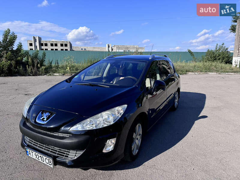 Універсал Peugeot 308 2010 в Калуші