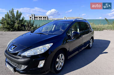 Универсал Peugeot 308 2010 в 
