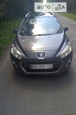 Универсал Peugeot 308 2012 в Ровно