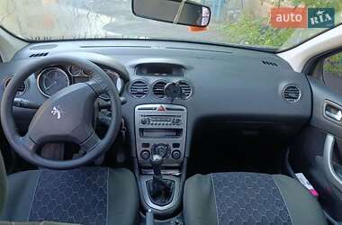 Хэтчбек Peugeot 308 2008 в 