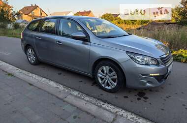 Універсал Peugeot 308 2014 в Тернополі