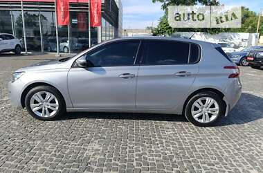 Хэтчбек Peugeot 308 2015 в Днепре