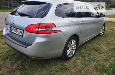 Универсал Peugeot 308 2016 в Чернигове