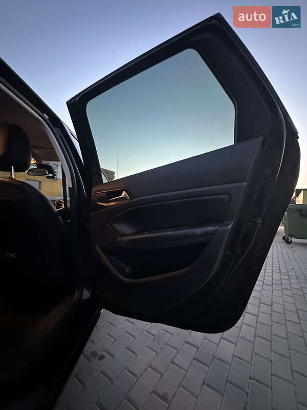 Універсал Peugeot 308 2015 в Рівному