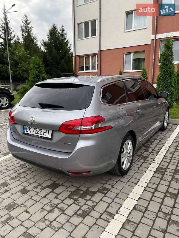 Універсал Peugeot 308 2015 в Рівному фото 6 Універсал Peugeot 308 2015 в Рівному