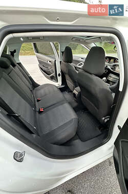 Универсал Peugeot 308 2014 в 