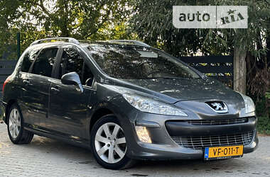 Универсал Peugeot 308 2010 в Стрые