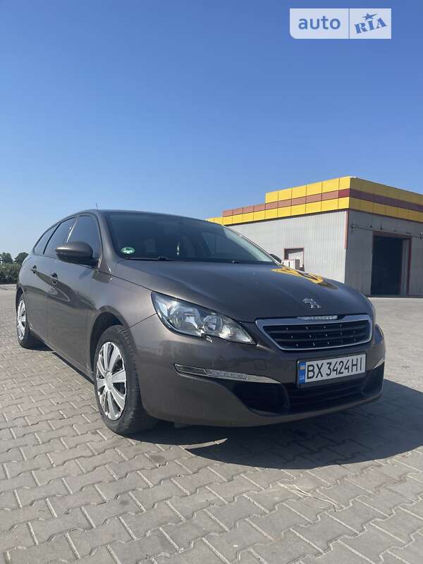 Універсал Peugeot 308 2014 в Хмельницькому