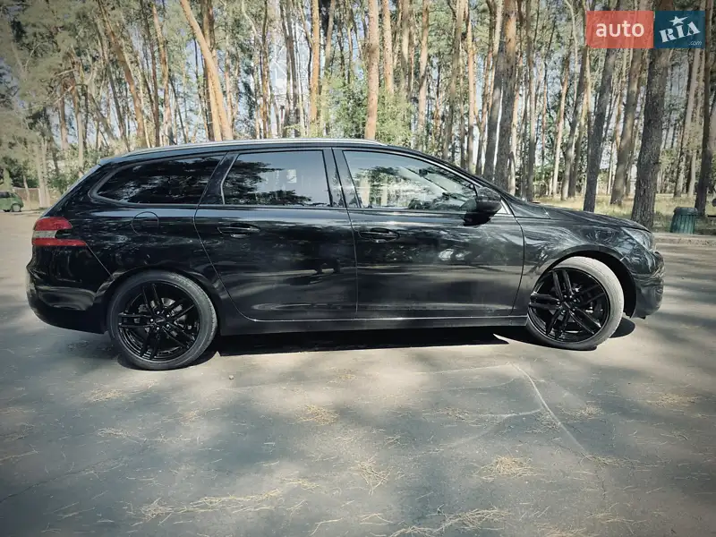 Peugeot 308 2015 VIN VF3LCBHZHFS304372 фото оголошення 50 з 109
