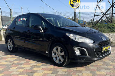 Хэтчбек Peugeot 308 2013 в Львове