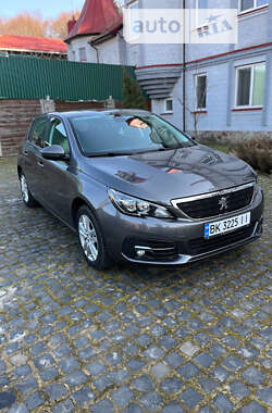 Хэтчбек Peugeot 308 2021 в Ровно