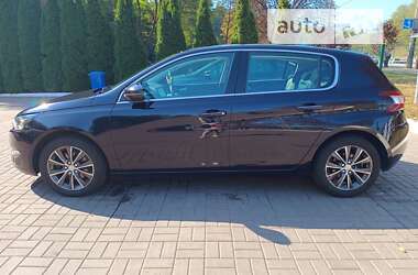 Хетчбек Peugeot 308 2016 в Києві