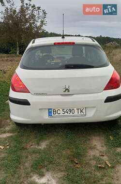 Хэтчбек Peugeot 308 2010 в Львове