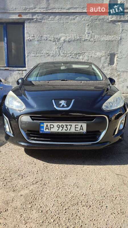 Peugeot 308 2011