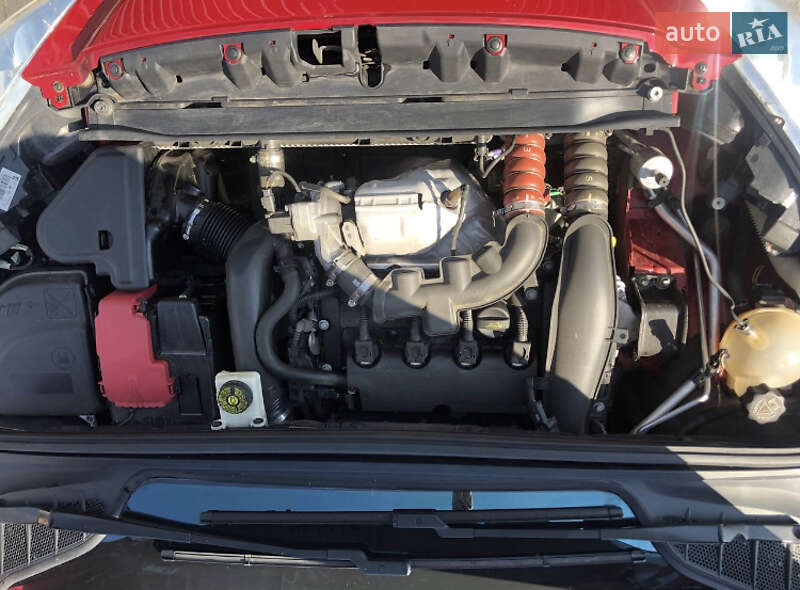 Хетчбек Peugeot 308 2010 в Ужгороді