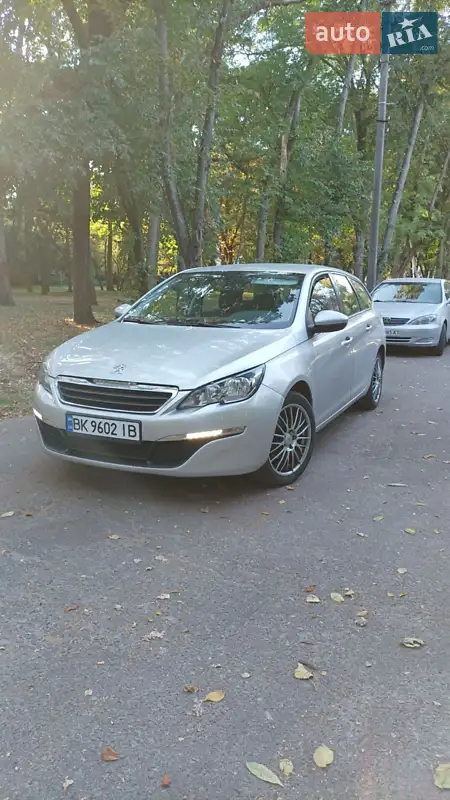 Peugeot 308 2015