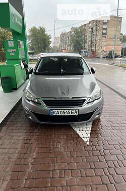 Универсал Peugeot 308 2015 в Киеве