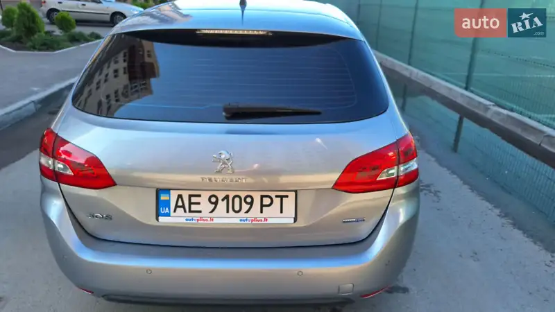Peugeot 308
