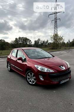 Хэтчбек Peugeot 308 2008 в Шостке