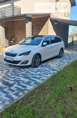 Універсал Peugeot 308 2015 в Славуті