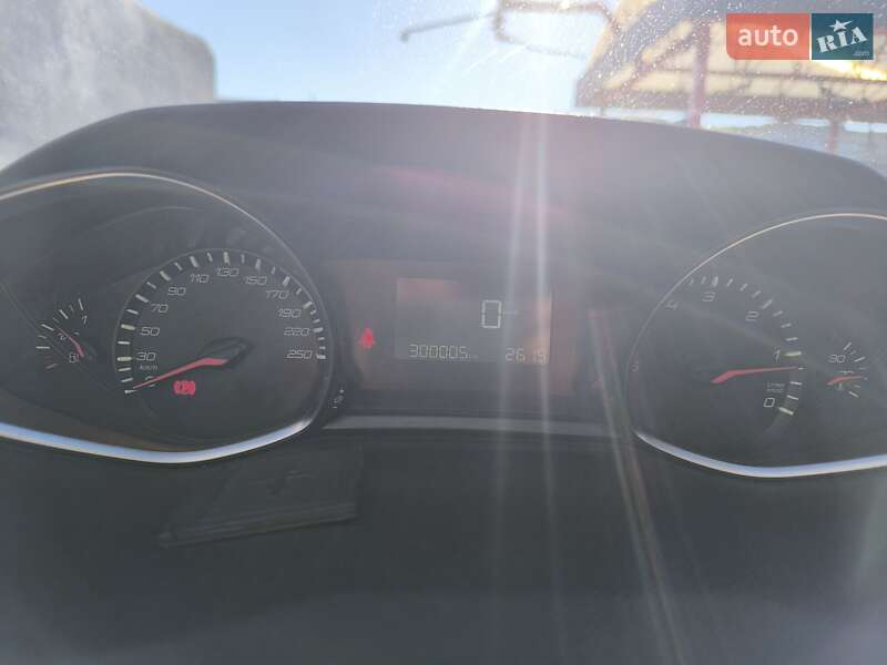 Універсал Peugeot 308 2015 в Одесі